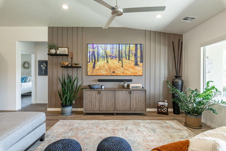Property Photo:  2180 E Honeycomb Dr  UT 84790 