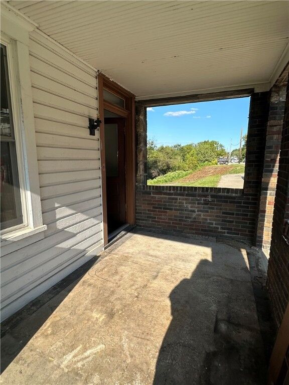 Property Photo:  2167 Rankintown Rd  PA 15332 