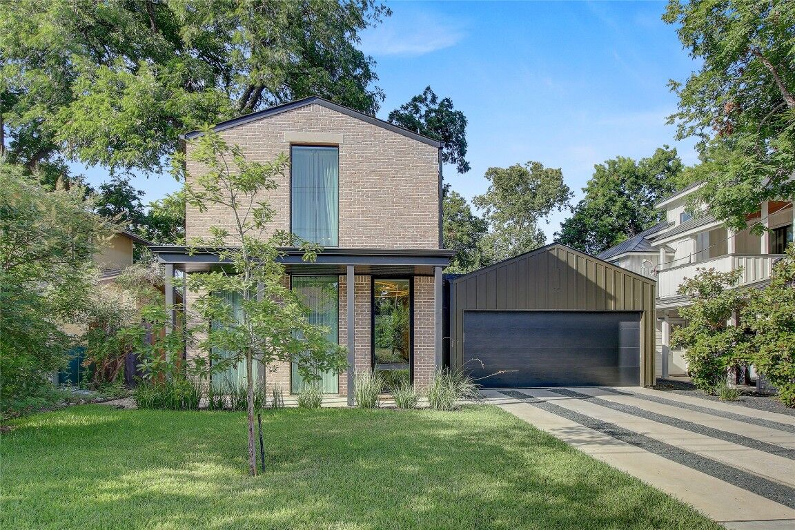 Property Photo:  2006 Ford Street  TX 78704 