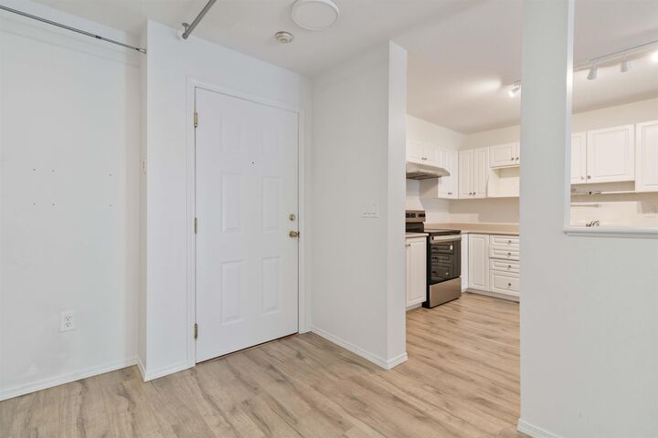 Photo de la propriété:  45520 Knight Road 208  BC V2R 3Z2 