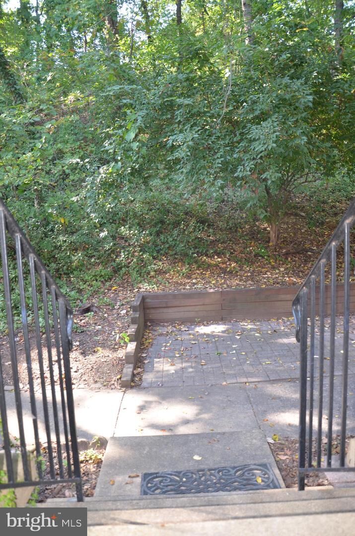 Property Photo:  1629 Preston Road  VA 22302 