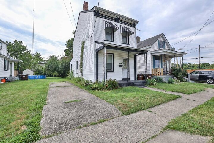 5914 Elmwood Avenue  Elmwood Place OH 45216 photo