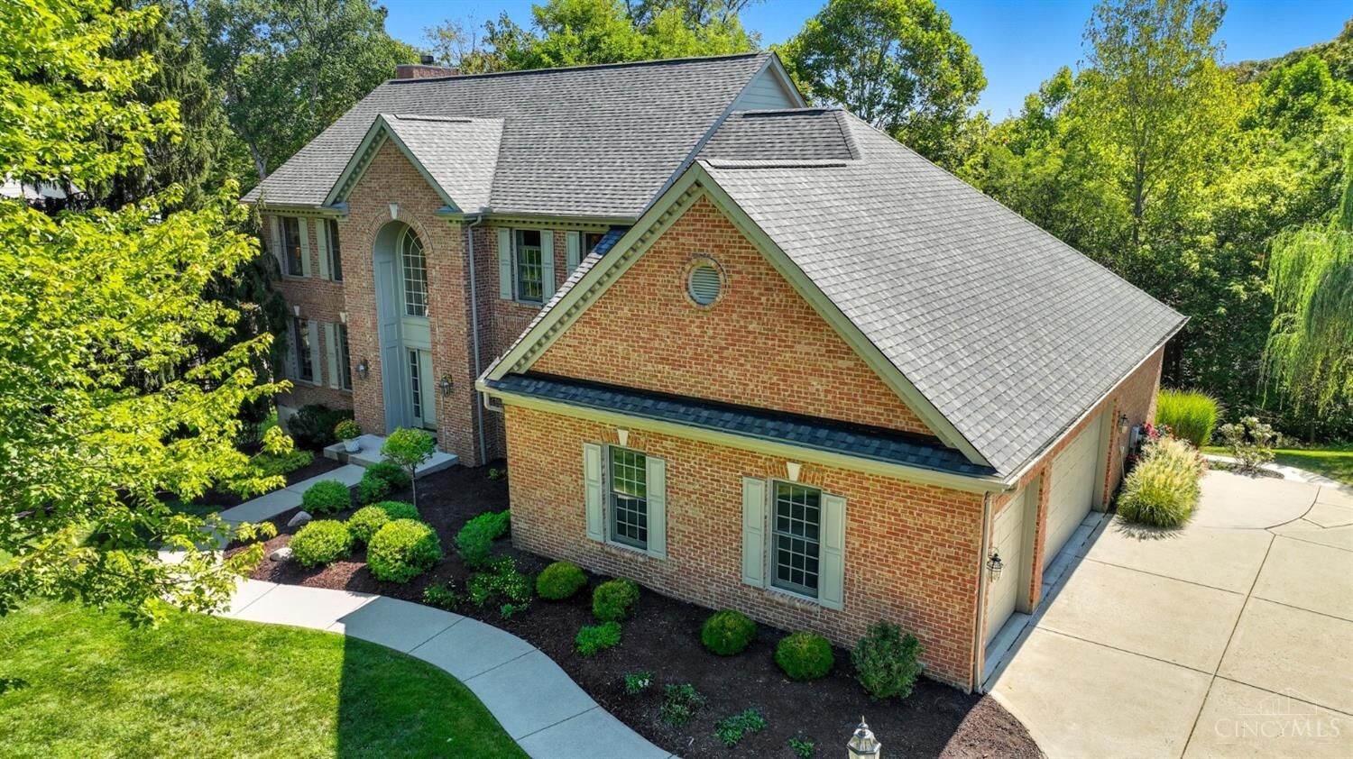 Property Photo:  8217 Wycliffe Drive  OH 45244 