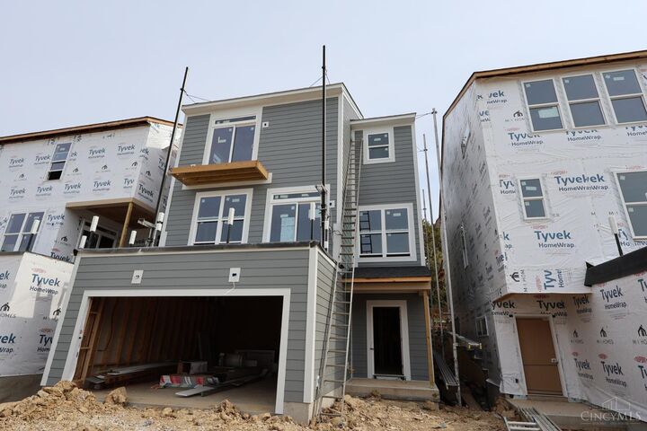 5640 Ohio Trail  Green Twp OH 45248 photo