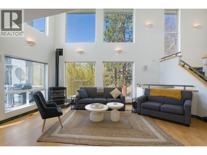 1022 James Hockey Place  Kelowna BC V1X 7L2 photo