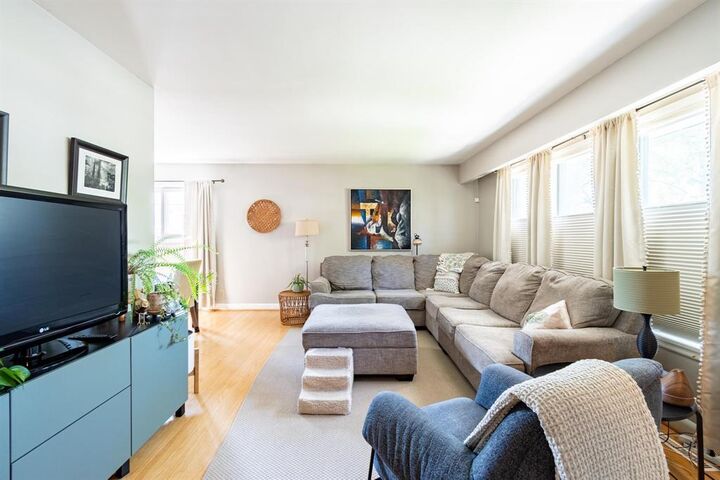 Photo de la propriété:  457 Rita Street  MB R3J 2Y7 