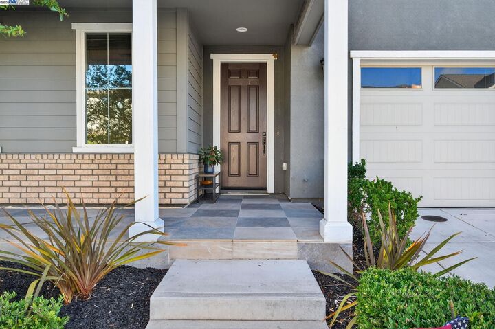 Property Photo:  7058 Atlas Peak Dr  CA 94568 