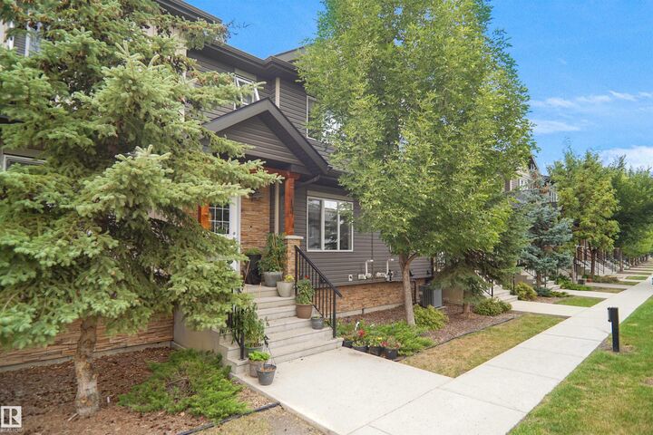 9515 160 Avenue NW 13  Edmonton AB T5Z 0M4 photo