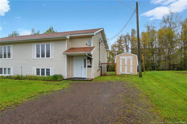 25 Thaddee Street  Dieppe NB E1A 6V4 photo