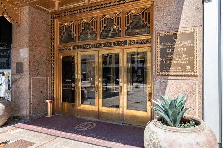 Property Photo:  32 Peachtree Street NW 804  GA 30303