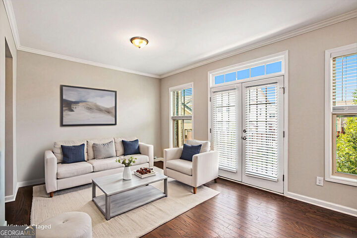Property Photo:  320 Northaven Avenue  GA 30024 