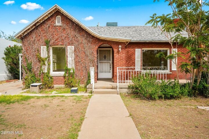 1712 Elm Street  El Paso TX 79930 photo