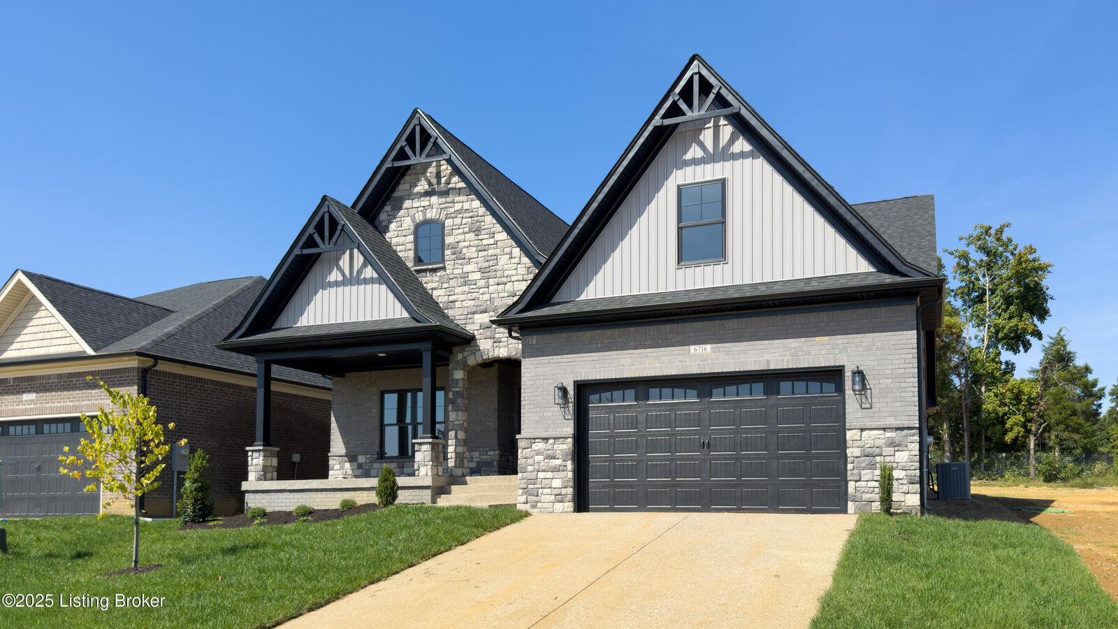 Property Photo:  6716 Sycamore Bend Trace  KY 40291 