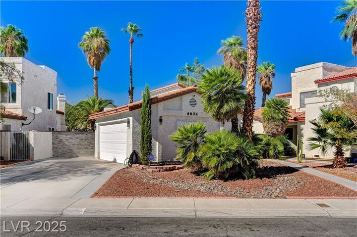 Property Photo:  6604 Gatehouse Lane  NV 89108 