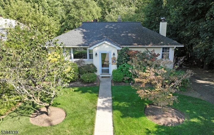 251 Boulevard  Glen Rock Boro NJ 07452 photo