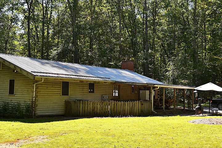 Property Photo: 621 Fleshman Dr WV 24938