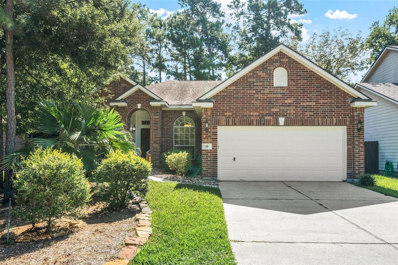 Property Photo:  18 Hidden Meadow Drive  TX 77382 