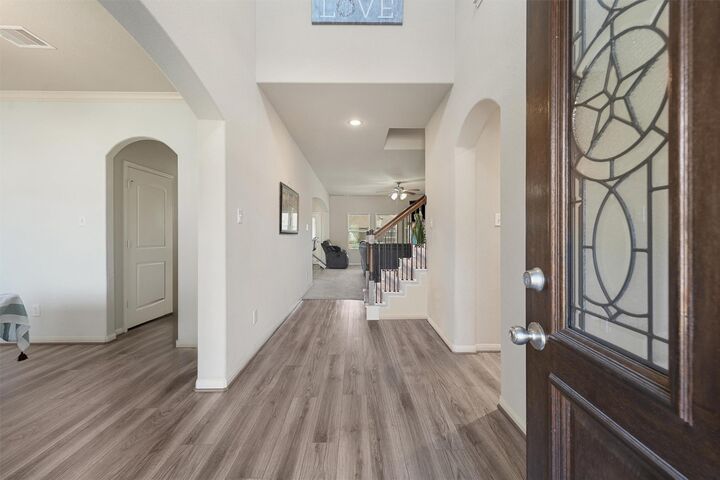 Property Photo:  1729 Wandering Hills Road  TX 77304 