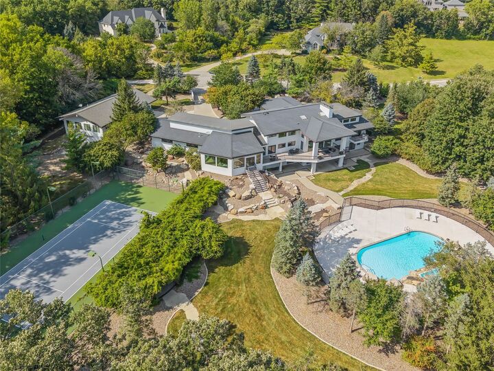 3700 Hidden Creek Drive  West Des Moines IA 50265 photo