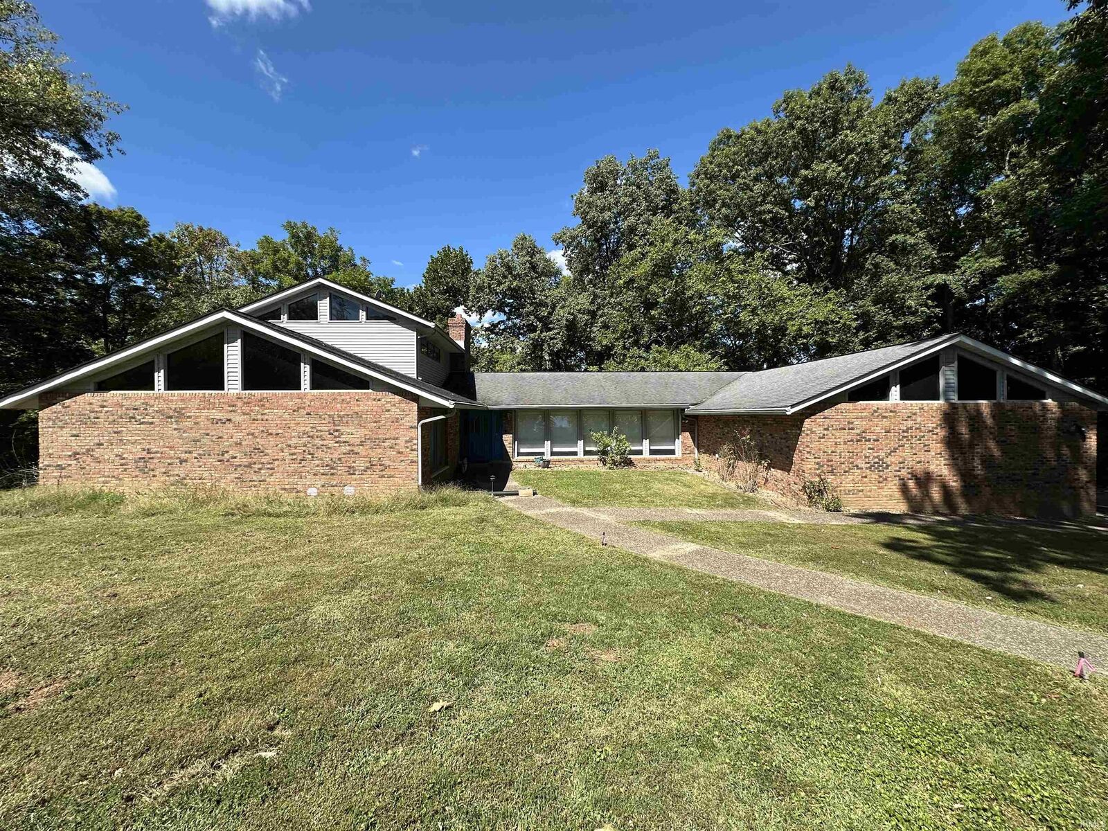 Property Photo:  3331 N Ramble Road Ct  IN 47408 