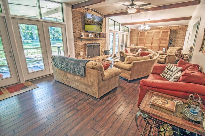 Property Photo: 700 Albemarle TX 75672