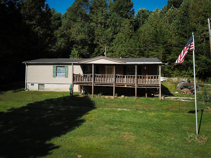 397 Perry Lane  McKee KY 40447 photo