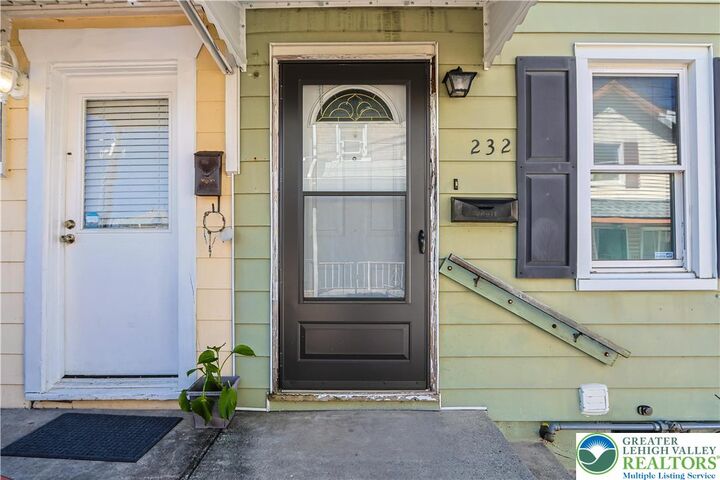 Property Photo:  232 E Raspberry Street  PA 18018 