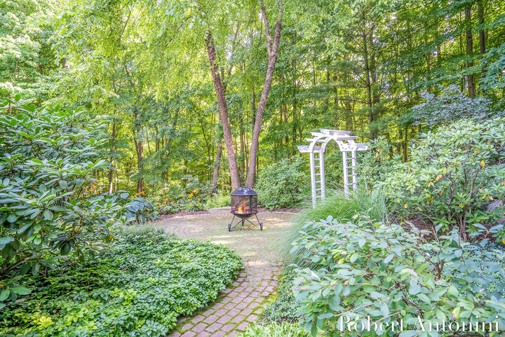 Property Photo:  3860 Foxglove Court NE  MI 49525 