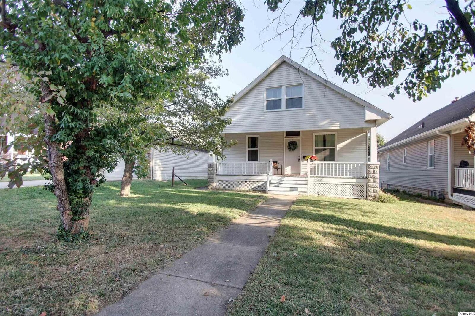 Property Photo: 1519 Oak Street IL 62301