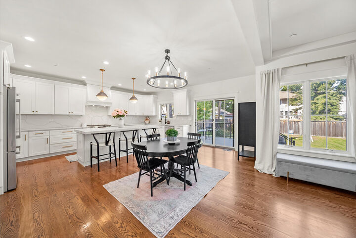 Property Photo:  31 Richmond Avenue  IL 60526 