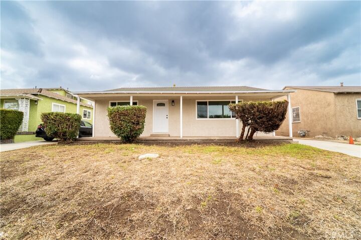 Property Photo:  2204 W 153rd Street  CA 90220 