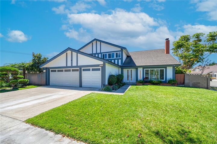 Property Photo: 18471 Santa Isadora Street CA 92708