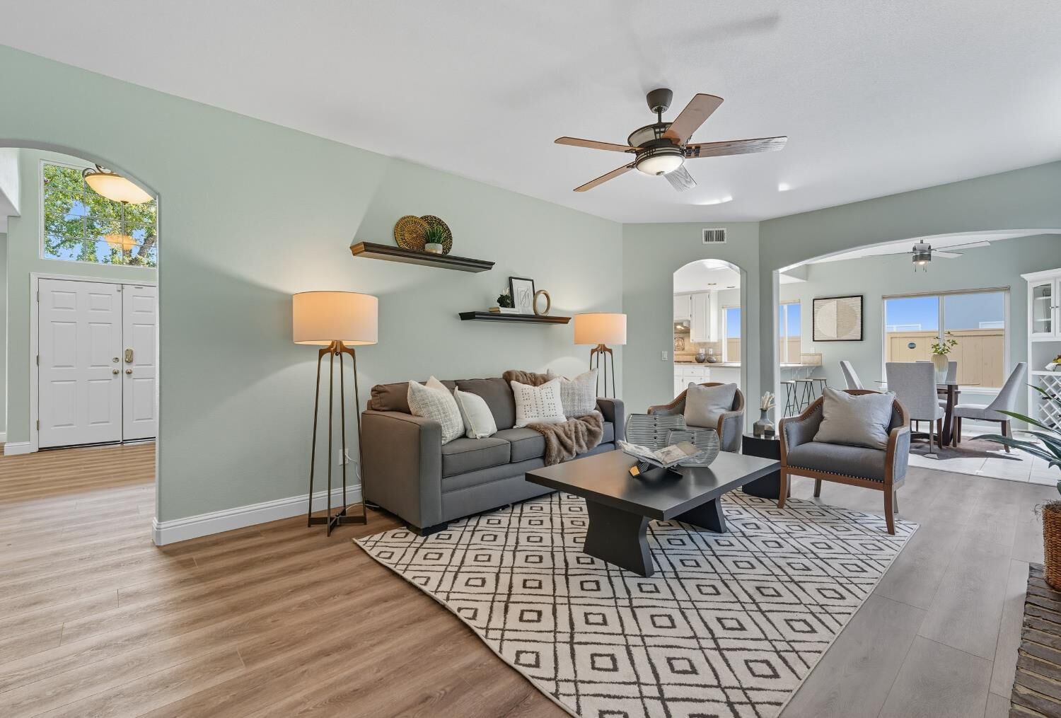 Property Photo:  4091 Luxor Lane  CA 95746