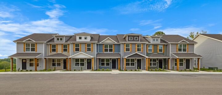 Property Photo: 136 Quarry Point Dr TN 37043