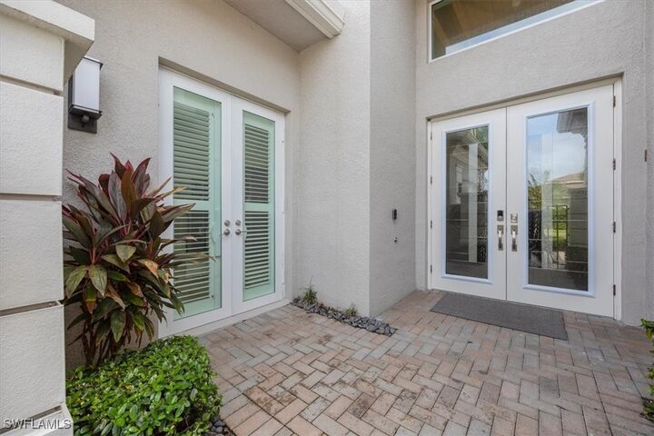 Property Photo:  28648 Wharton Drive  FL 34135 