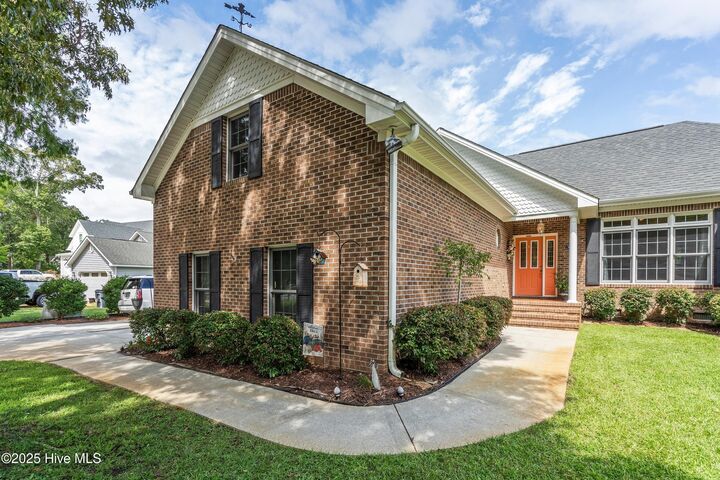 Property Photo:  1020 Cordgrass Road  NC 28443 