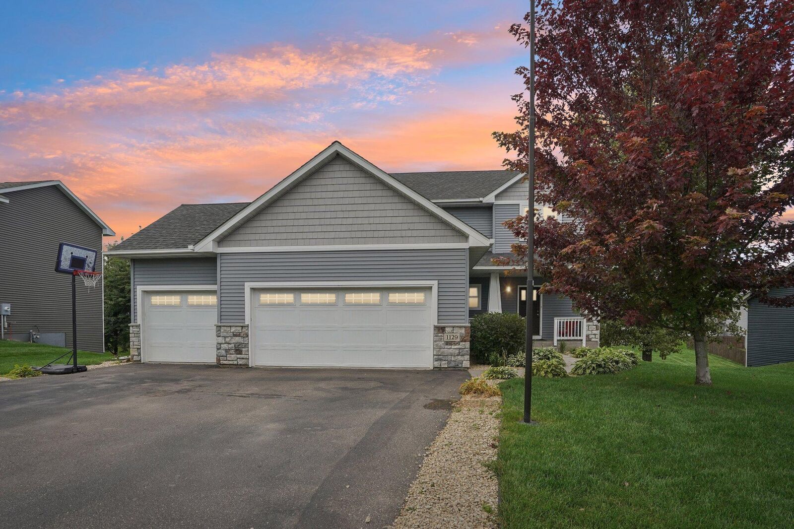 Property Photo: 1129 Briarwood Boulevard WI 54023