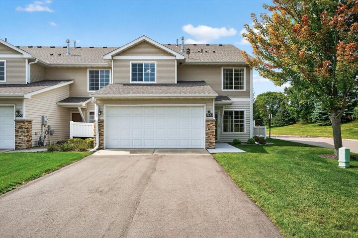 Property Photo:  1300 Pembrooke Lane  MN 55387 