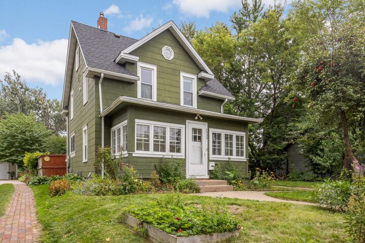 4933 36th Avenue S  Minneapolis MN 55417 photo