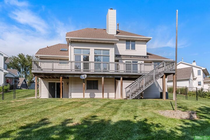 Property Photo:  2318 N 155th Circle  NE 68116 