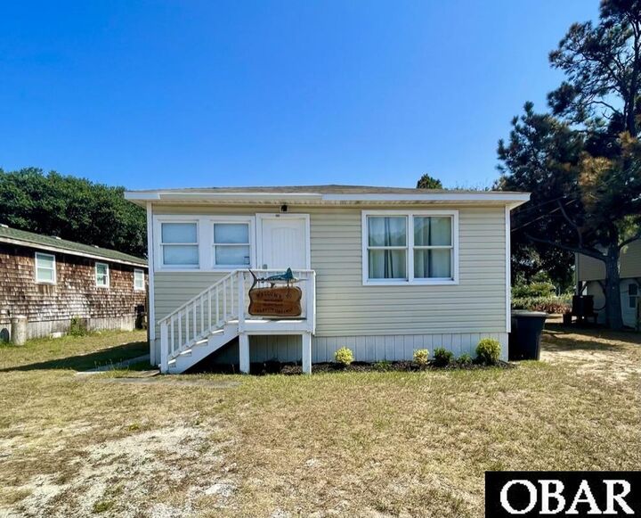205 W Atlantic Street  Kill Devil Hills NC 27948 photo