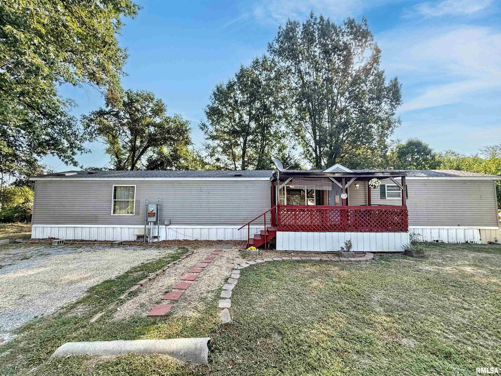 Property Photo: 200 Madison Street IL 62918