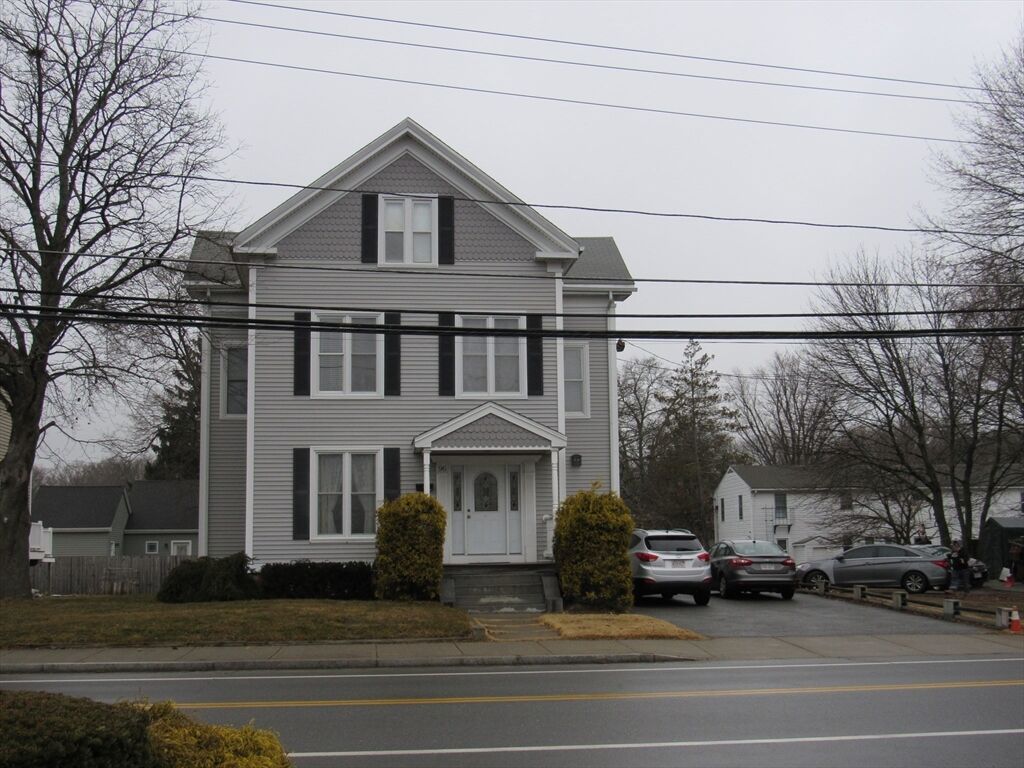 Property Photo: 96 Main St 1 MA 01504