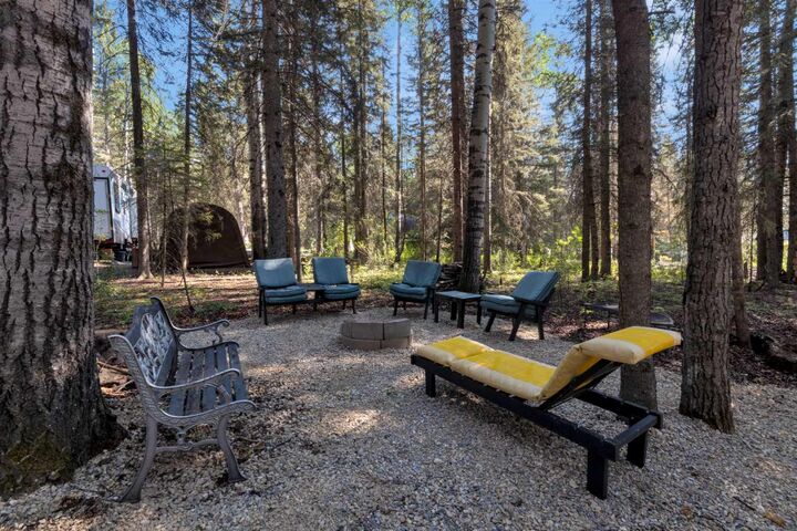 Photo de la propriété:  5227 Township Road 320 32  AB T0M 1X0 