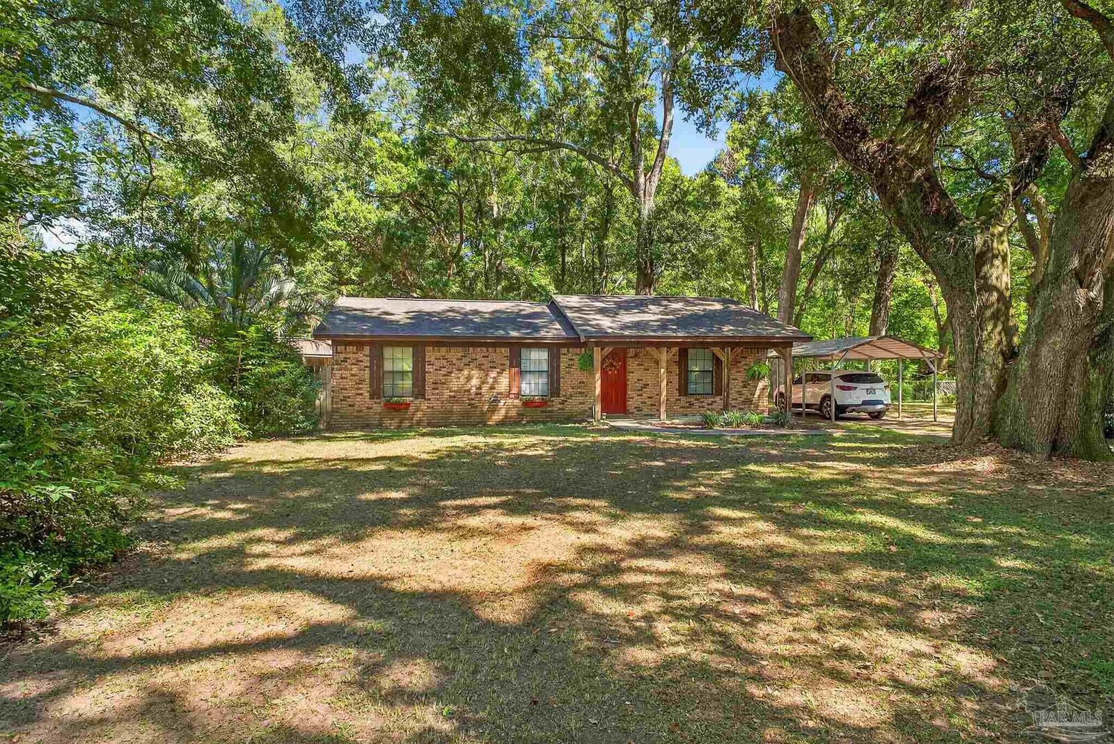 Property Photo:  8644 Cove Ave  FL 32534 