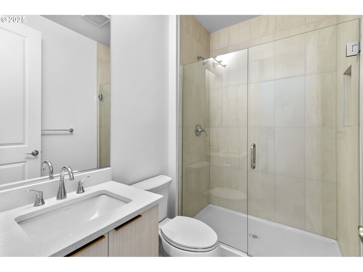 Property Photo: 4770 N Elk Dr WA 98607