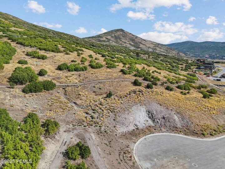 Property Photo: 2058 W Capricorn Court UT 84032