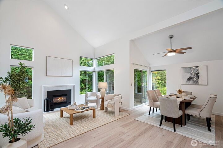 Property Photo:  11719 NE 166th Ct  WA 98011 