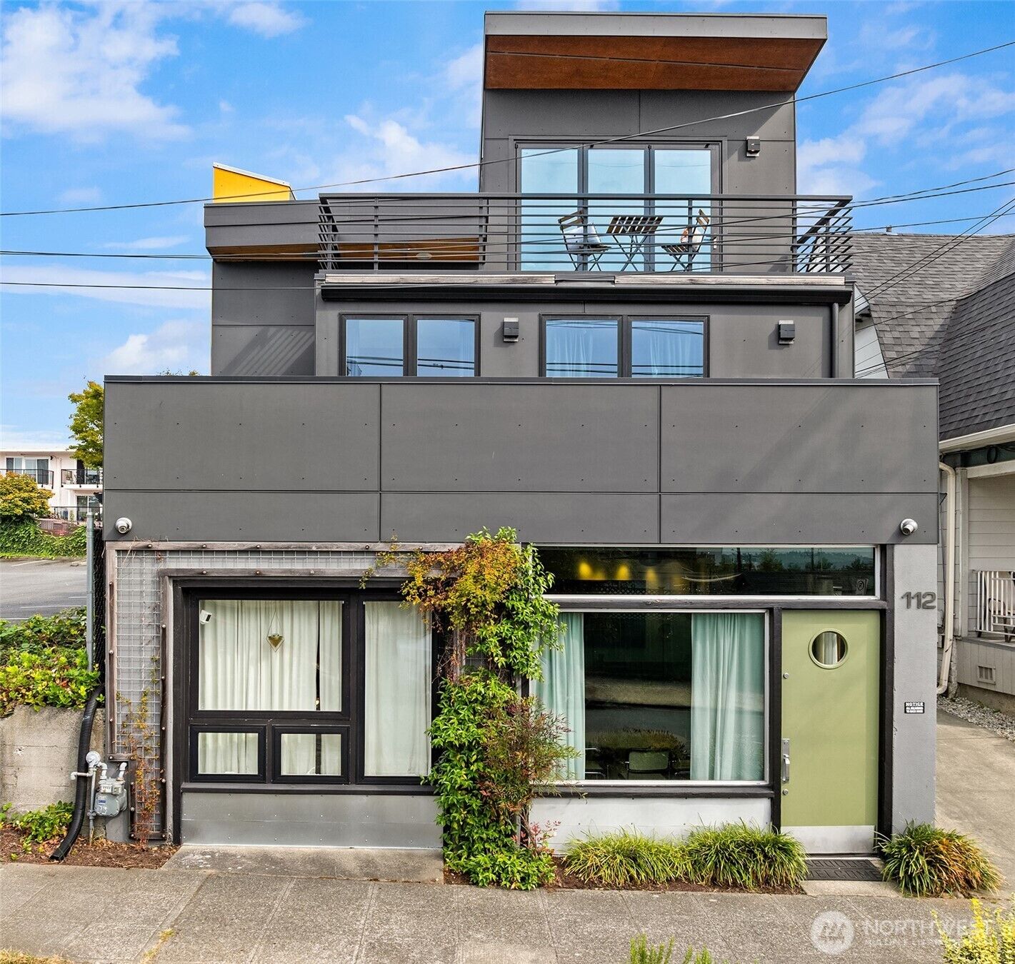 Property Photo: 112 18th Avenue WA 98122