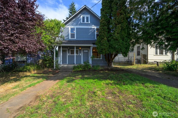 1234  Grant Street  Bellingham WA 98225 photo